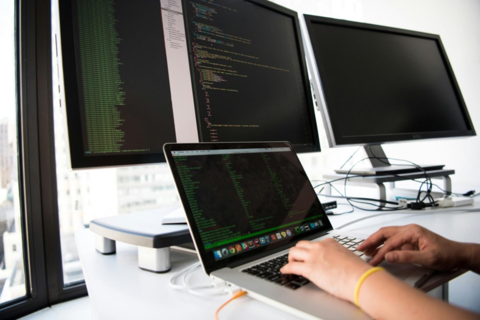 Programmeercode voor machine learning implementatie